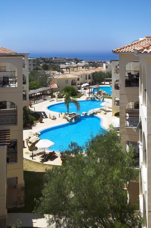 Adamou Gardens Apartamento Pafos Exterior foto