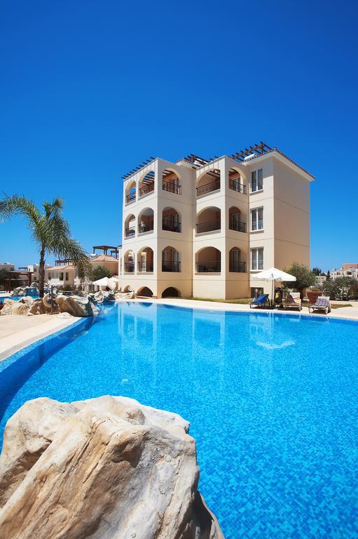 Adamou Gardens Apartamento Pafos Exterior foto